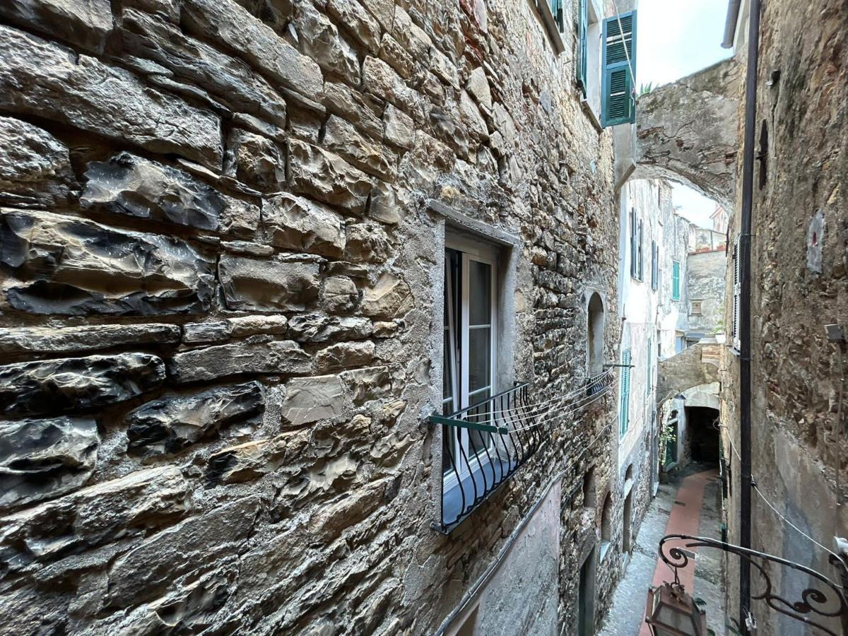 La Finestra Sul Borgo Bed & Breakfast แชร์โว ภายนอก รูปภาพ