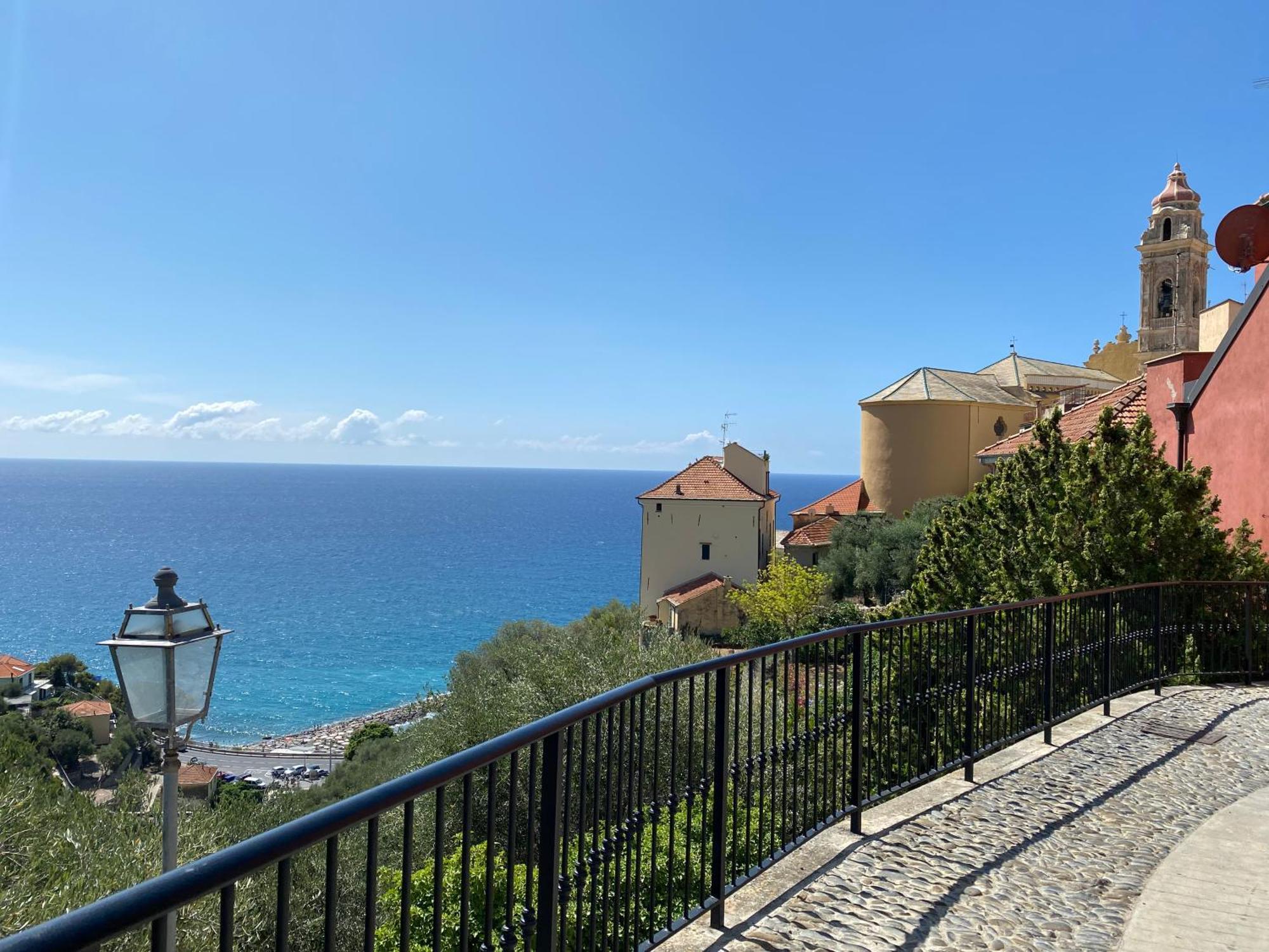 La Finestra Sul Borgo Bed & Breakfast แชร์โว ภายนอก รูปภาพ