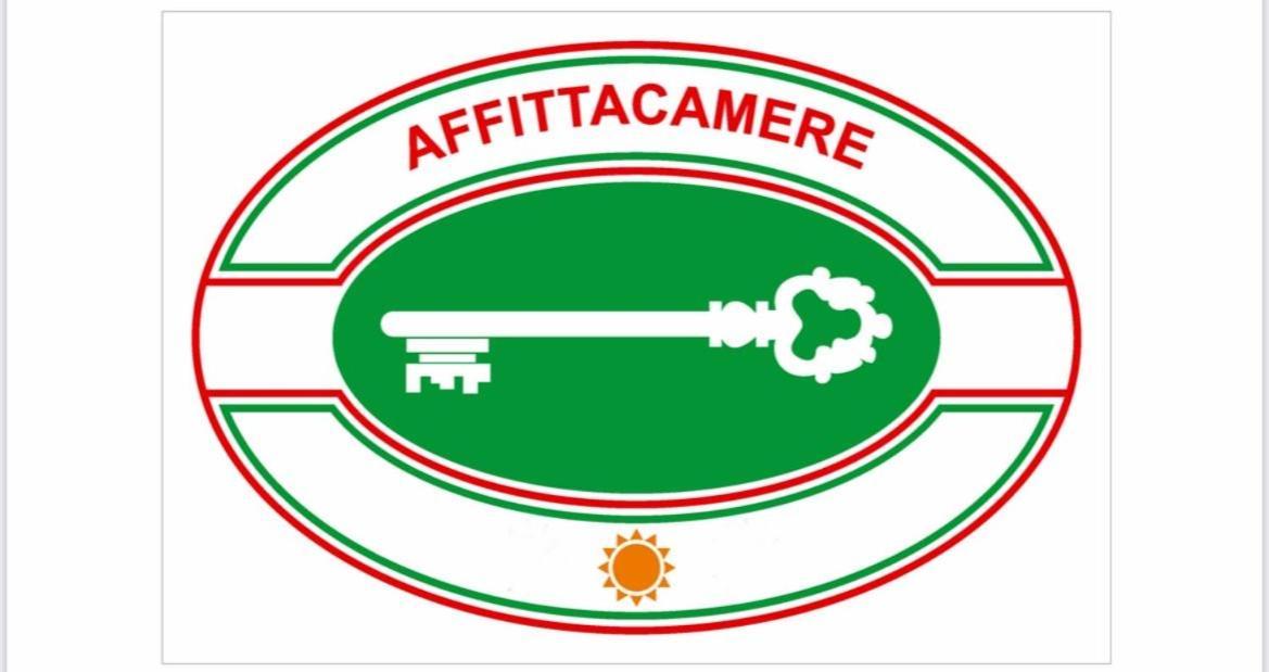 La Finestra Sul Borgo Bed & Breakfast แชร์โว ภายนอก รูปภาพ