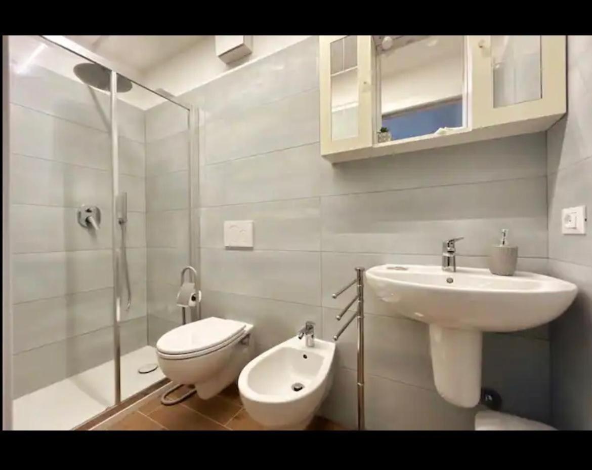 La Finestra Sul Borgo Bed & Breakfast แชร์โว ภายนอก รูปภาพ