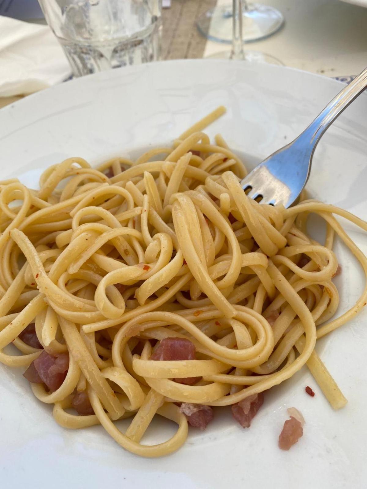 La Finestra Sul Borgo Bed & Breakfast แชร์โว ภายนอก รูปภาพ