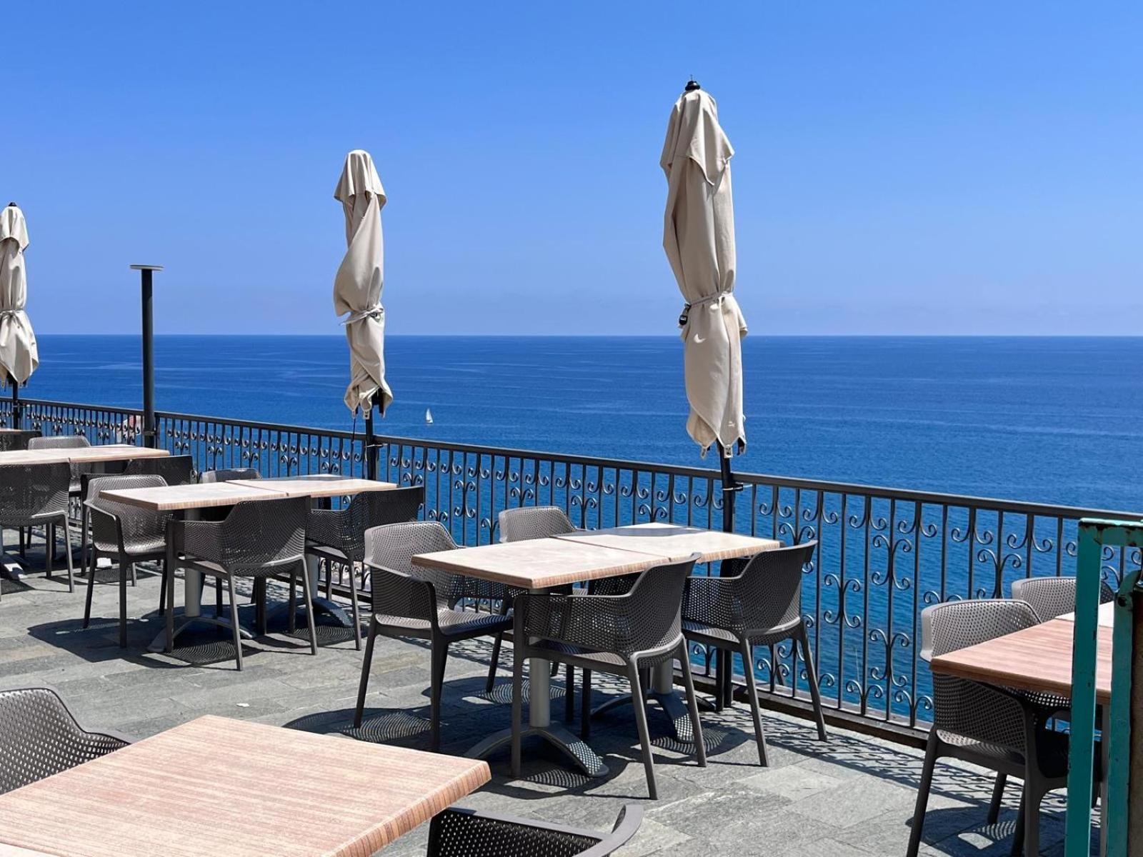 La Finestra Sul Borgo Bed & Breakfast แชร์โว ภายนอก รูปภาพ