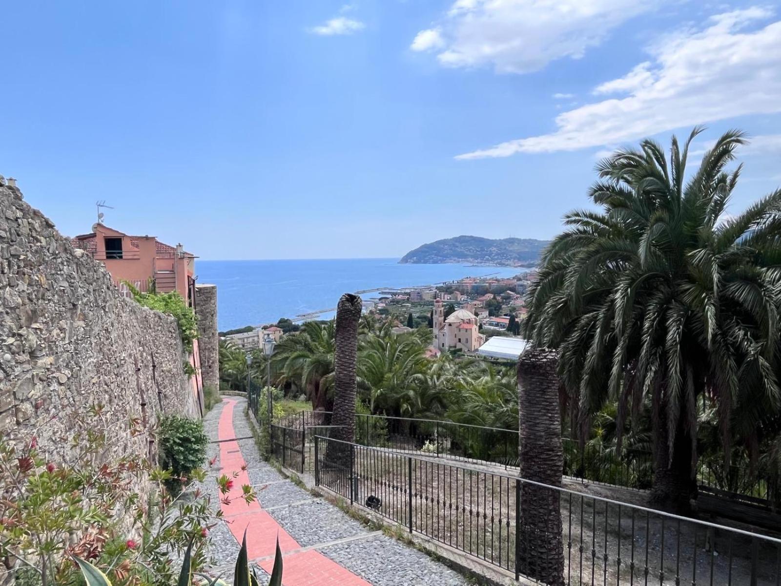 La Finestra Sul Borgo Bed & Breakfast แชร์โว ภายนอก รูปภาพ