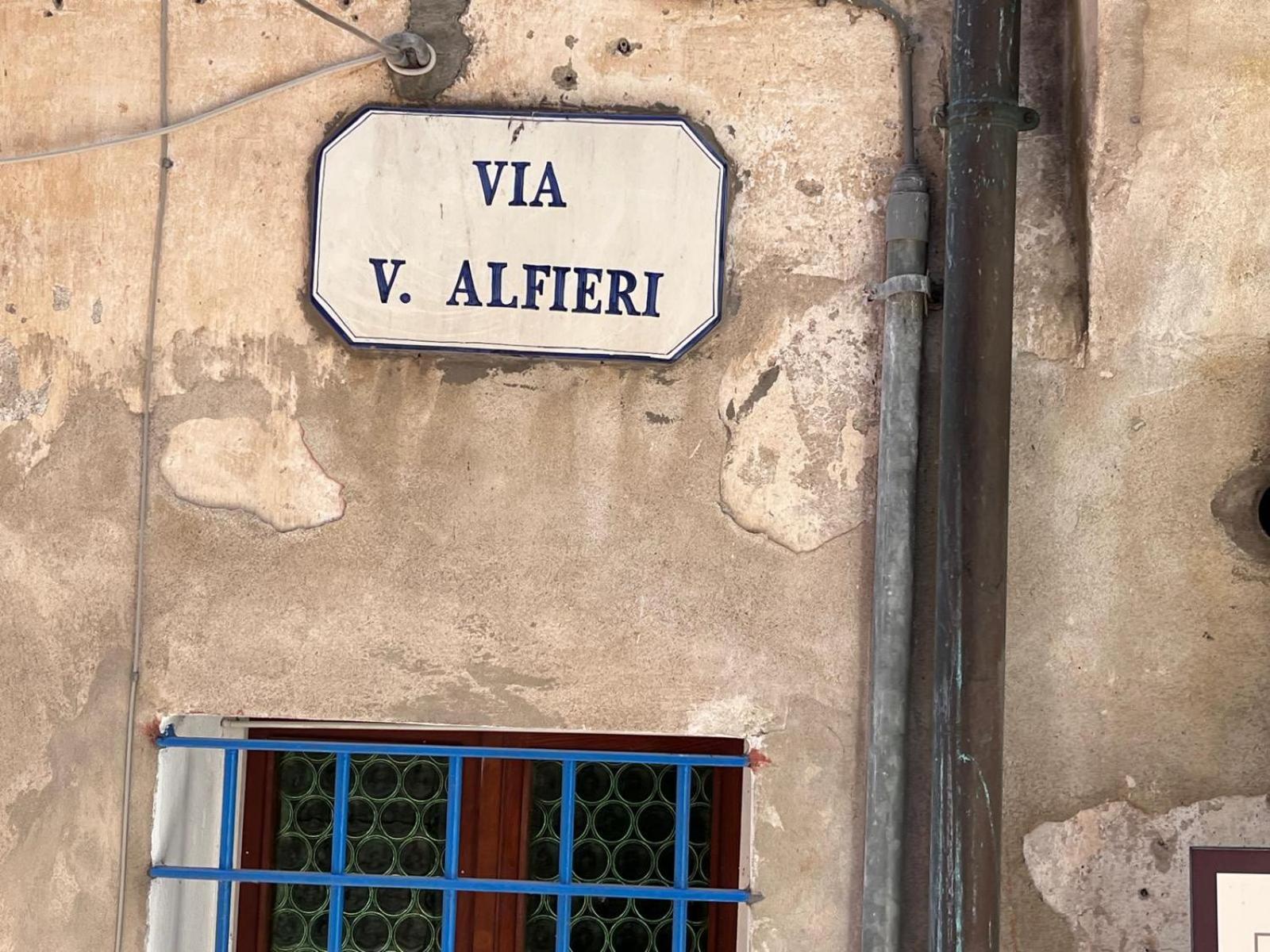 La Finestra Sul Borgo Bed & Breakfast แชร์โว ภายนอก รูปภาพ