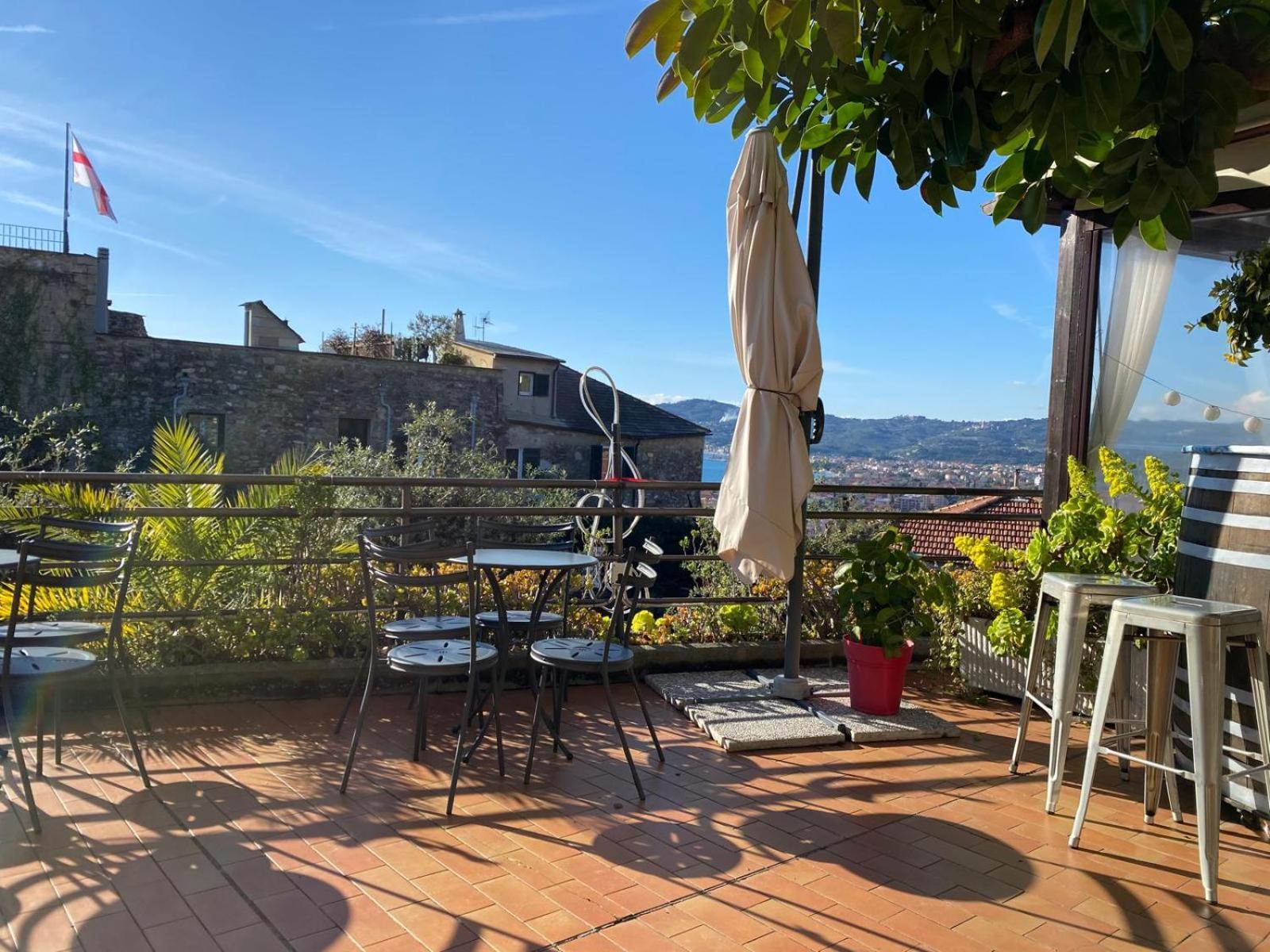 La Finestra Sul Borgo Bed & Breakfast แชร์โว ภายนอก รูปภาพ
