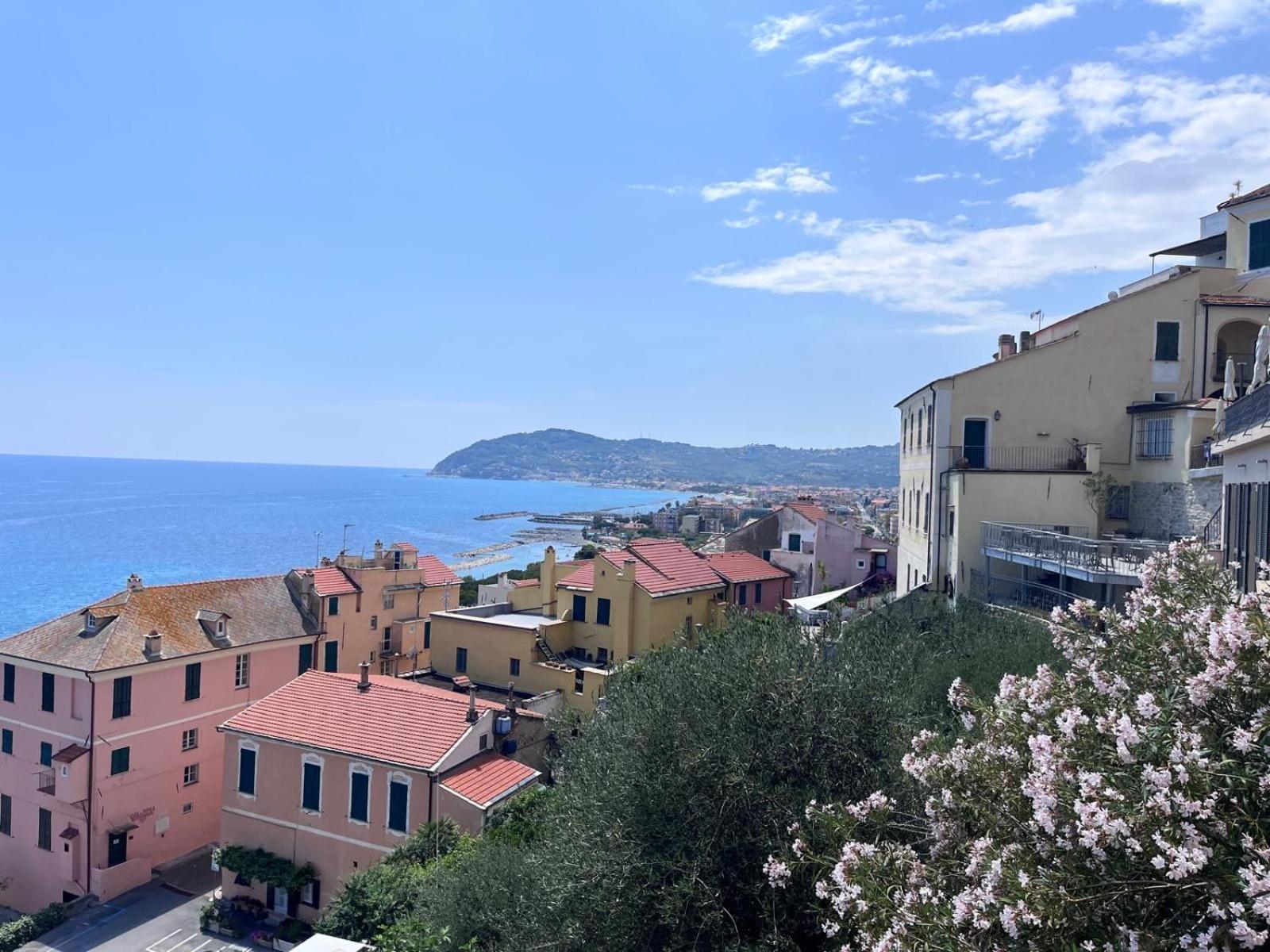 La Finestra Sul Borgo Bed & Breakfast แชร์โว ภายนอก รูปภาพ