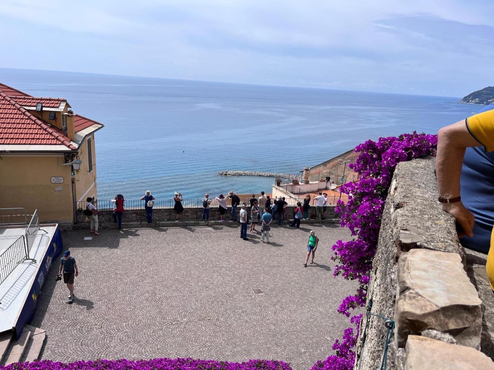 La Finestra Sul Borgo Bed & Breakfast แชร์โว ภายนอก รูปภาพ