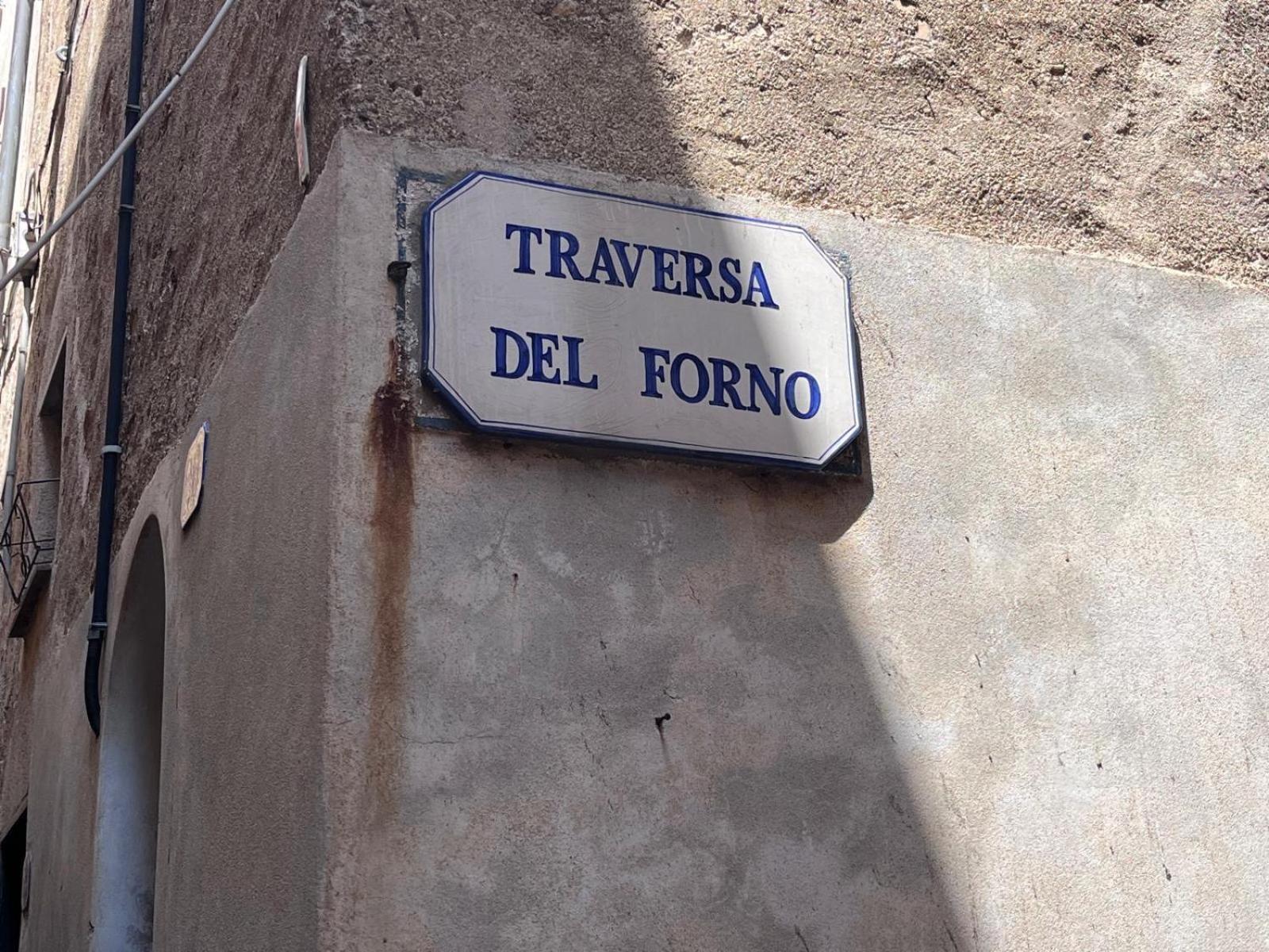 La Finestra Sul Borgo Bed & Breakfast แชร์โว ภายนอก รูปภาพ